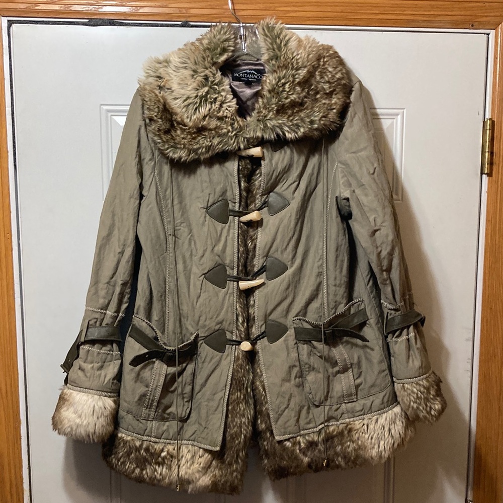 Montanaco‎ Women's Fur-Trimmed Khaki Coat L